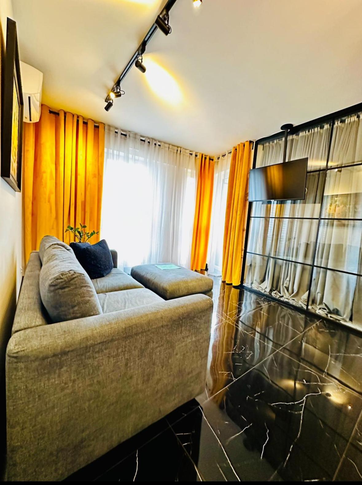 크라쿠프 Apartament Z Widokiem Na Kazimierz/Forum Przestrzenie 아파트 외부 사진